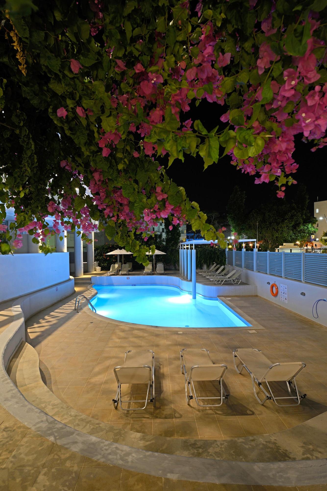 Vista Piscina Alia Beach Hotel