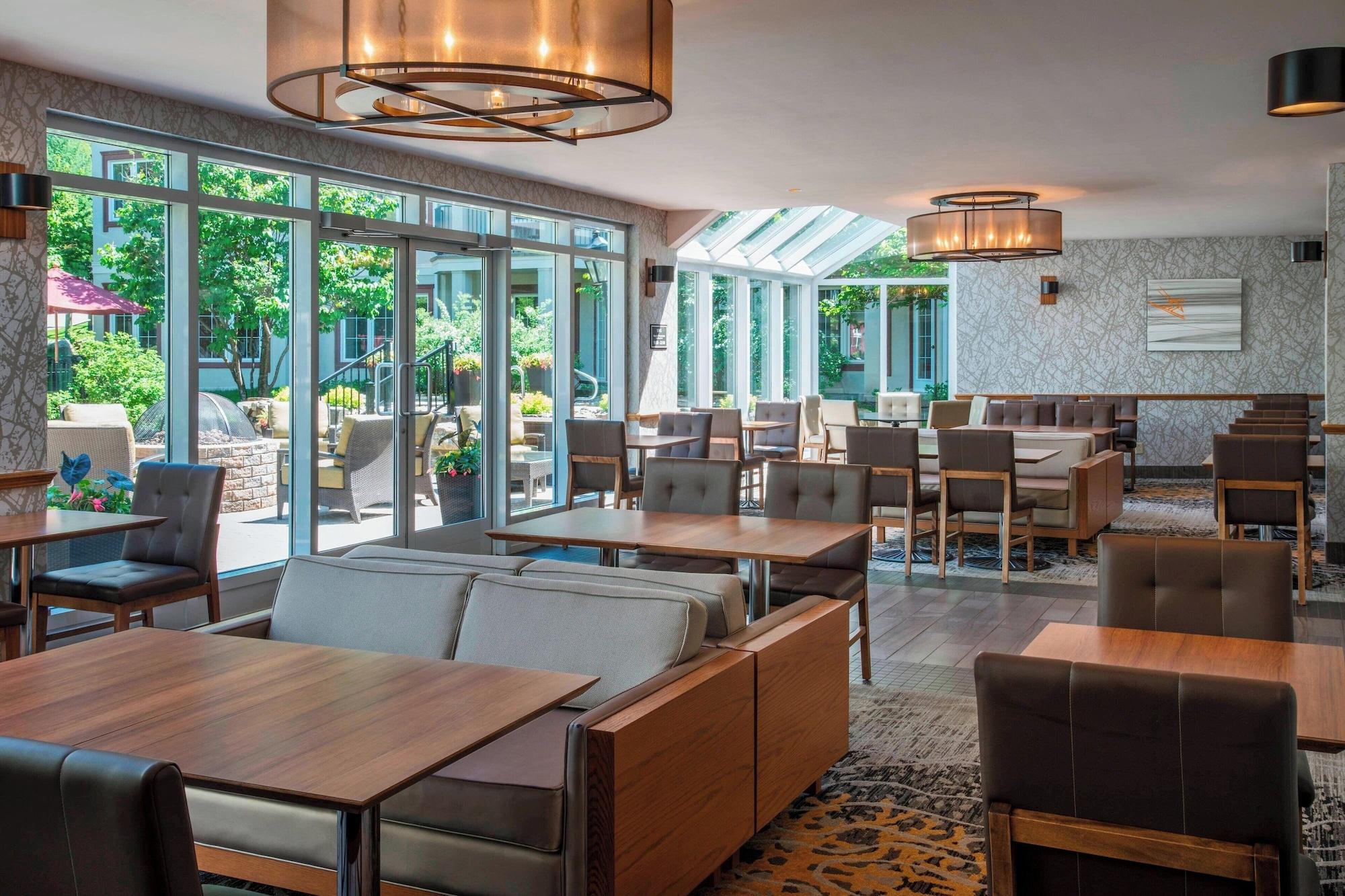 Restaurant Residence Inn by Marriott Mont Tremblant Manoir Labelle