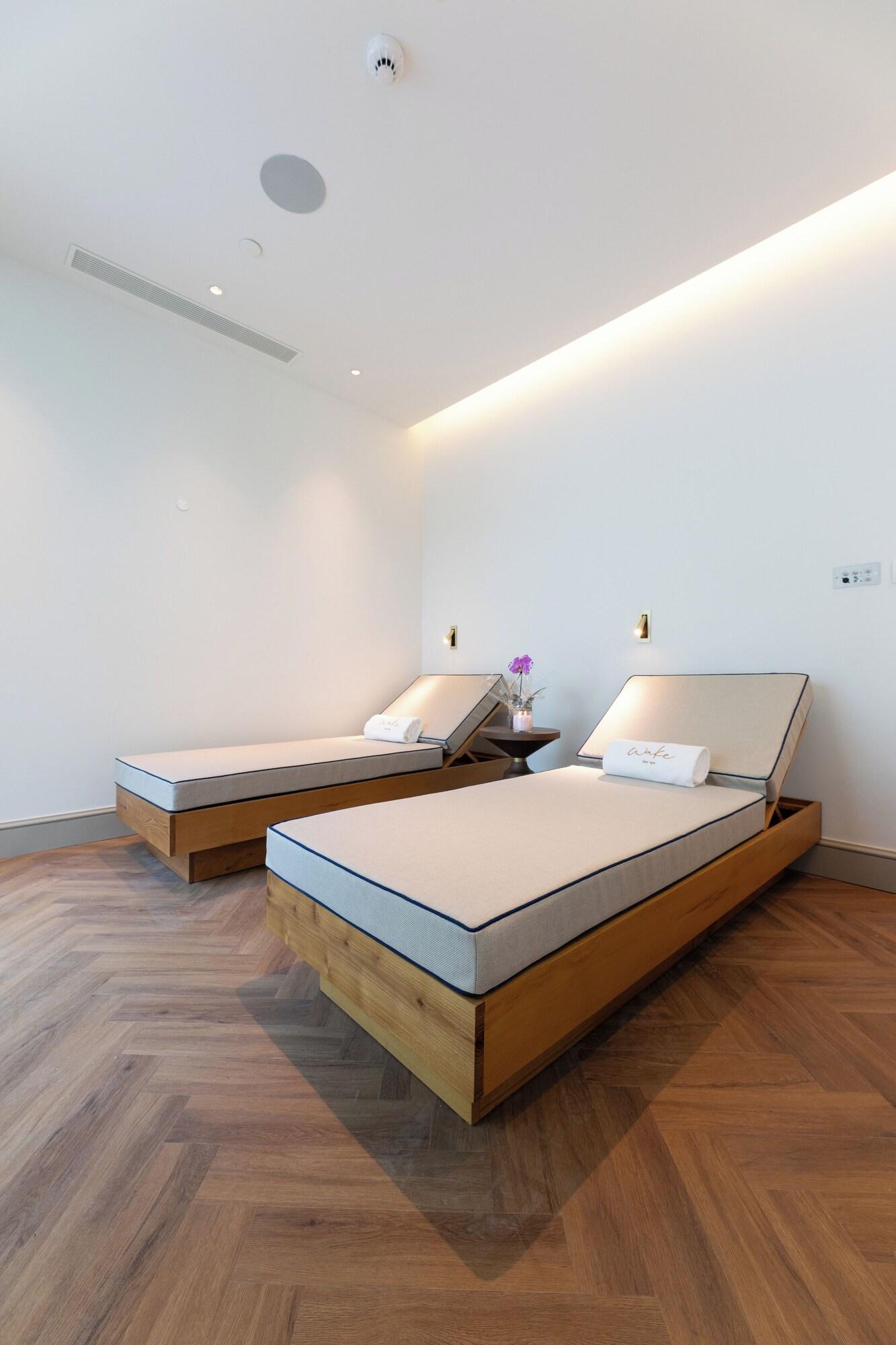 Spa Legacy Hotel Cascais, Curio Collection By Hilton