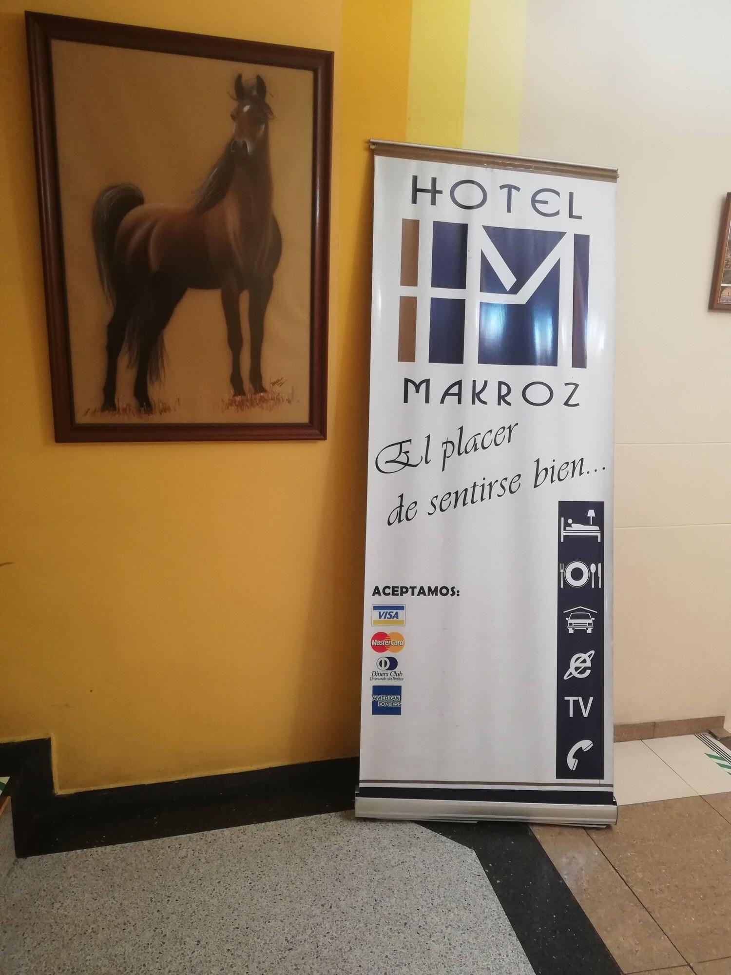 Vista Exterior Hotel Makroz