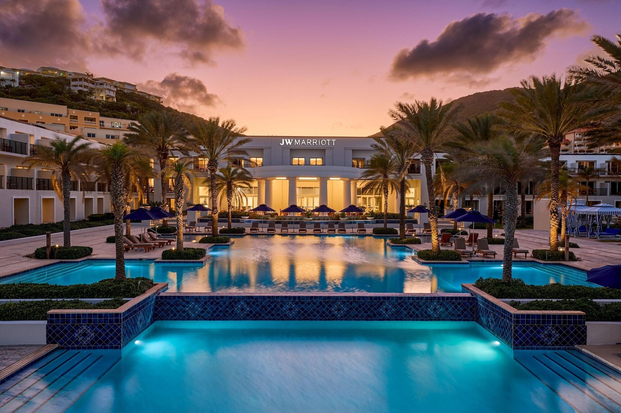 Restaurant JW Marriott St. Maarten Beach Resort & Spa