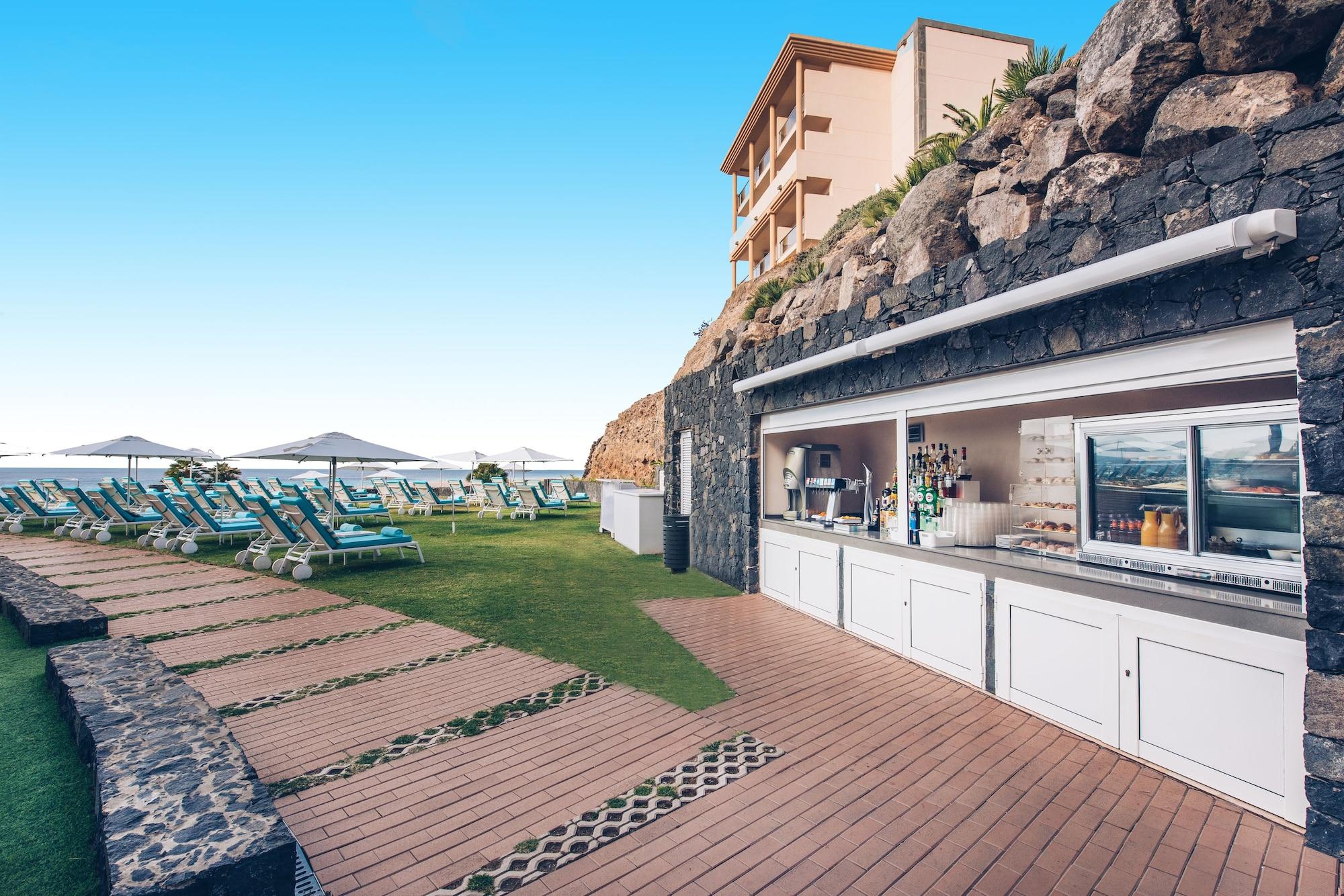 Vista Exterior Iberostar Waves Playa Gaviotas -All Inclusive