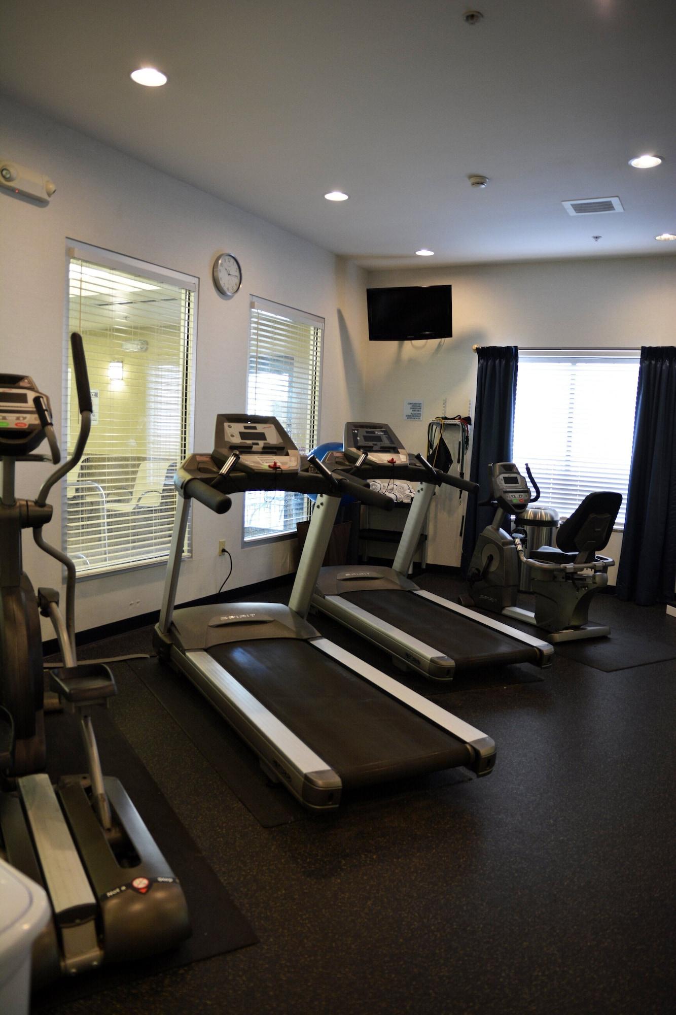 Gimnasio Holiday Inn Express & Suites Youngstown West - Austintown by IHG