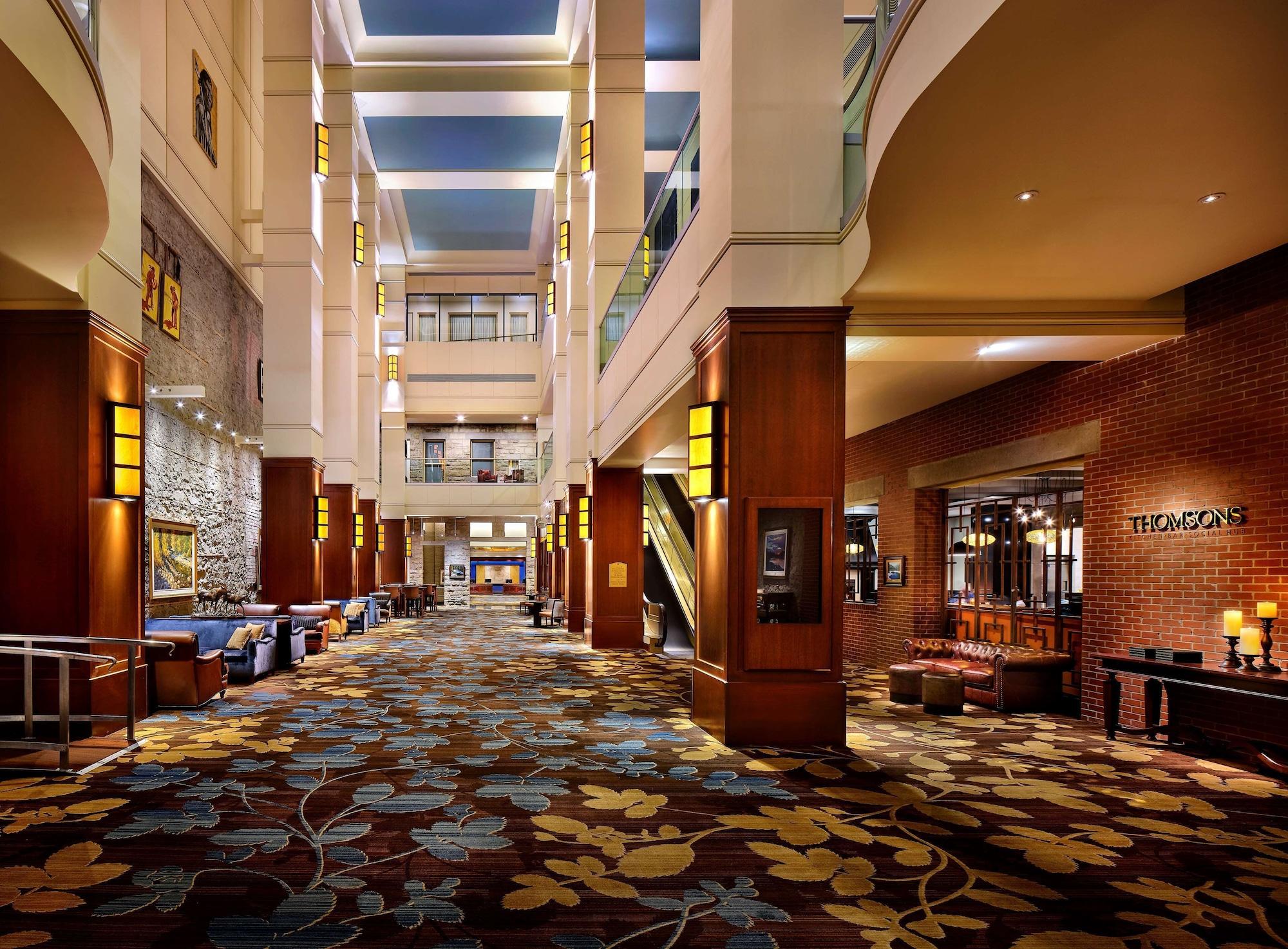 Vista Lobby Hyatt Regency Calgary