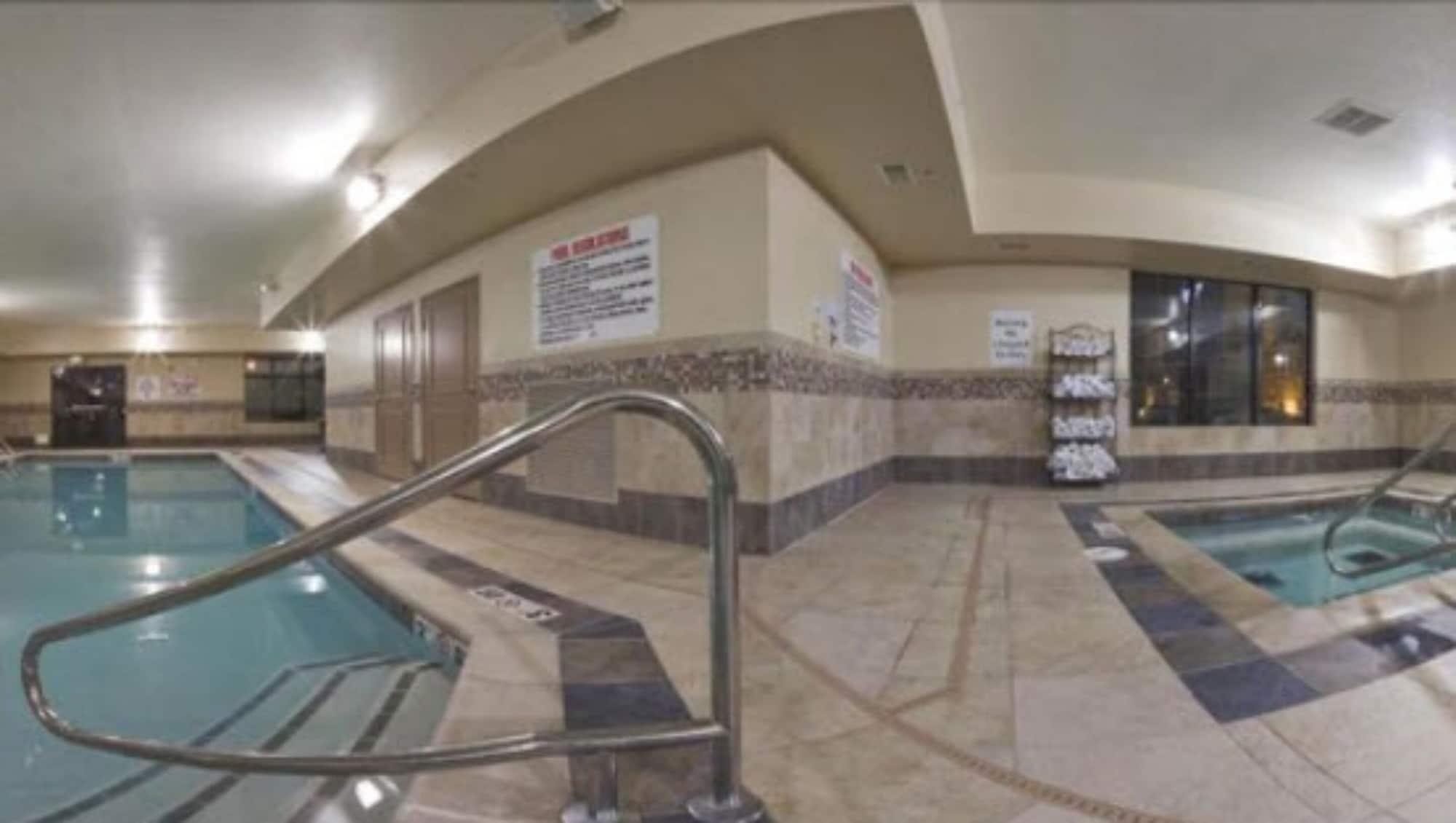 Spa Holiday Inn Express Hotel & Suites Grand Island by IHG