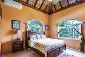 Renta Vacacional - YanceyLargoEstate 2BR Villa w/Mountain Views by RedAwning