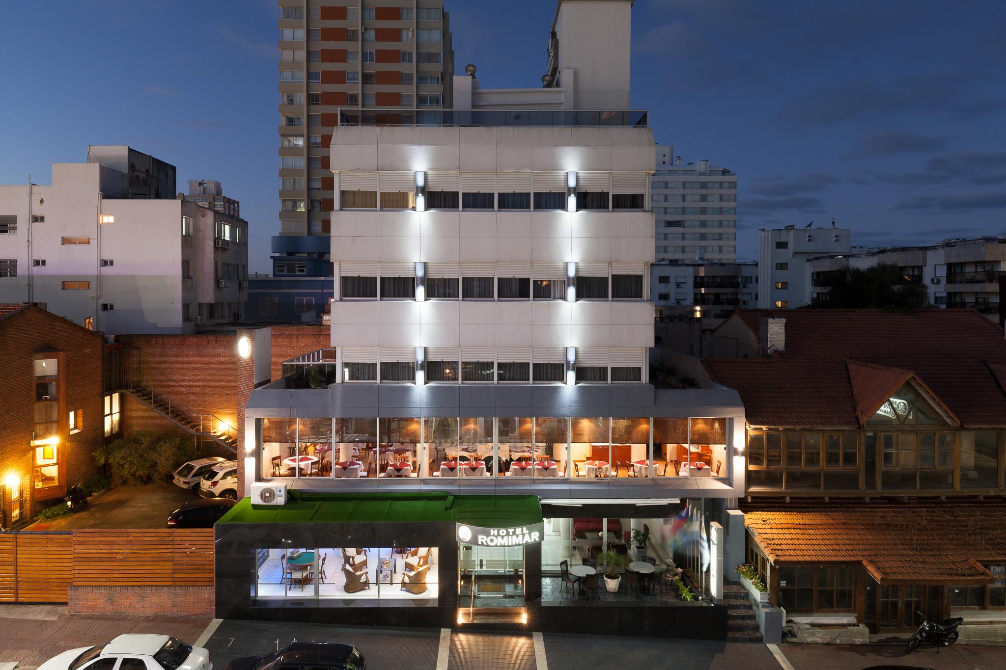 Vista Exterior Hotel Romimar