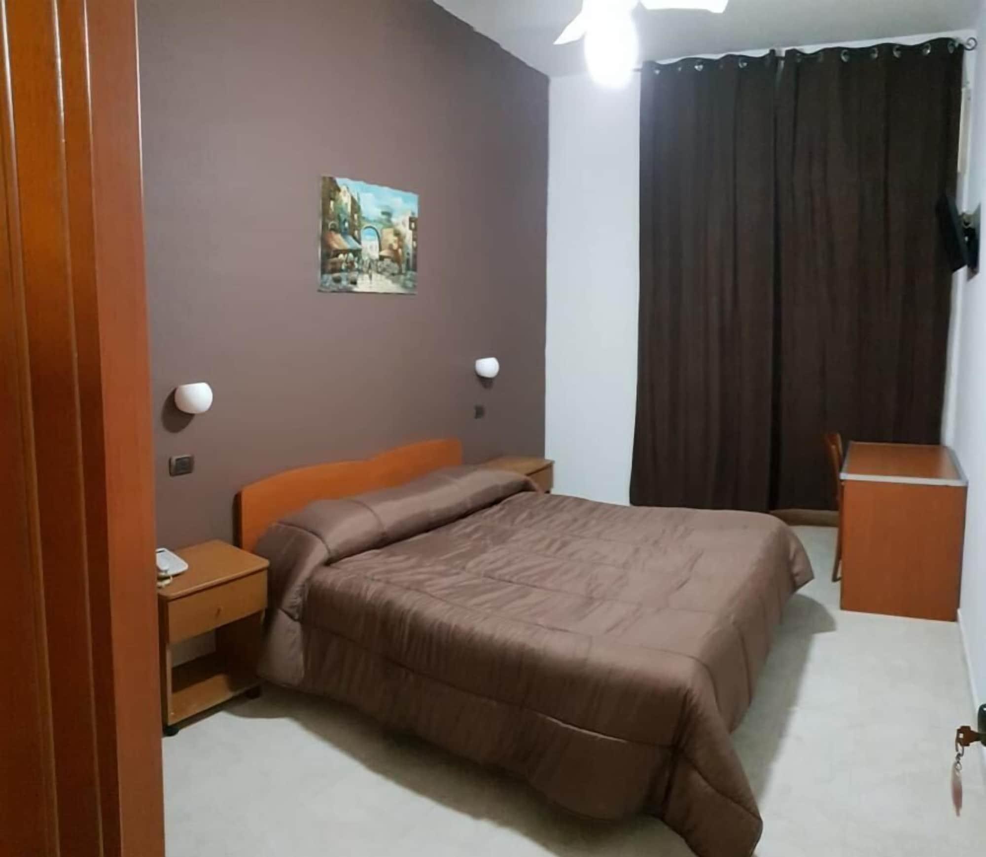 Habitación Charlie Hotel