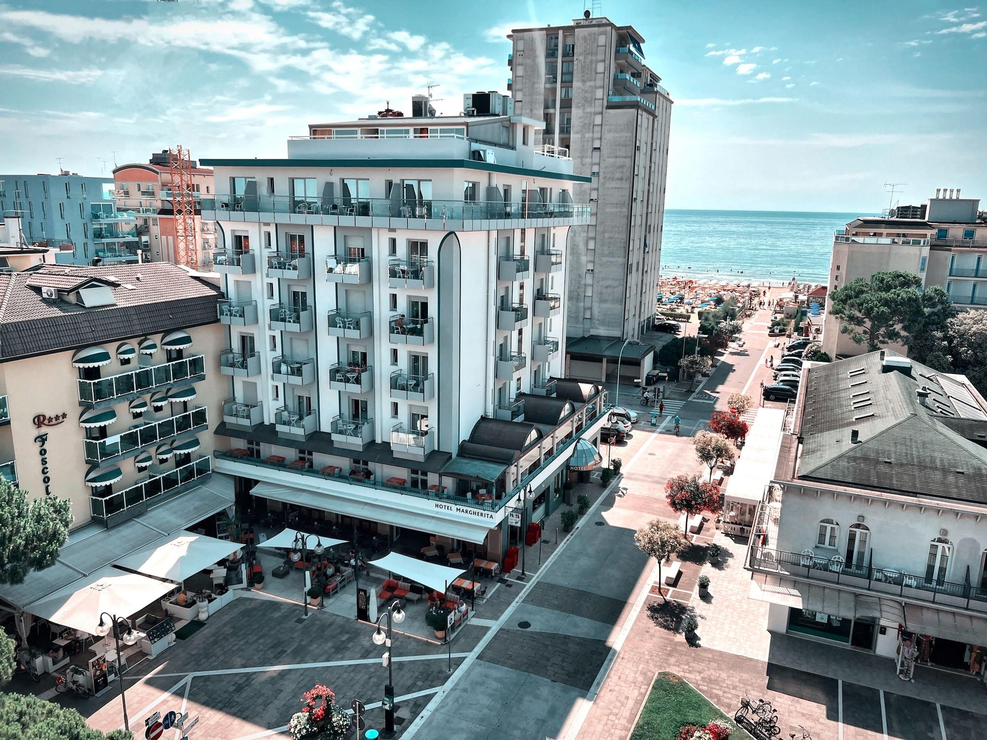 Varios Hotel Margherita