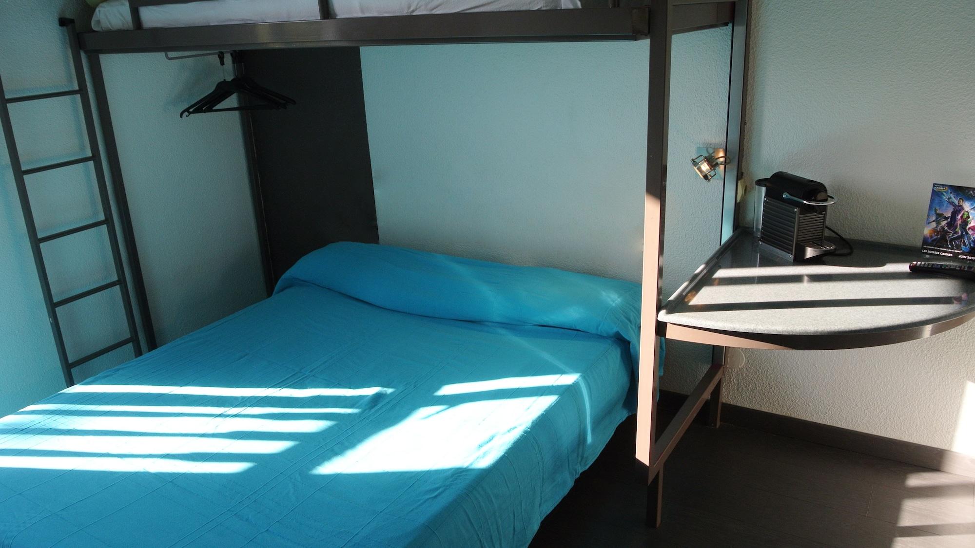 Habitación Egg Hotel Sevran