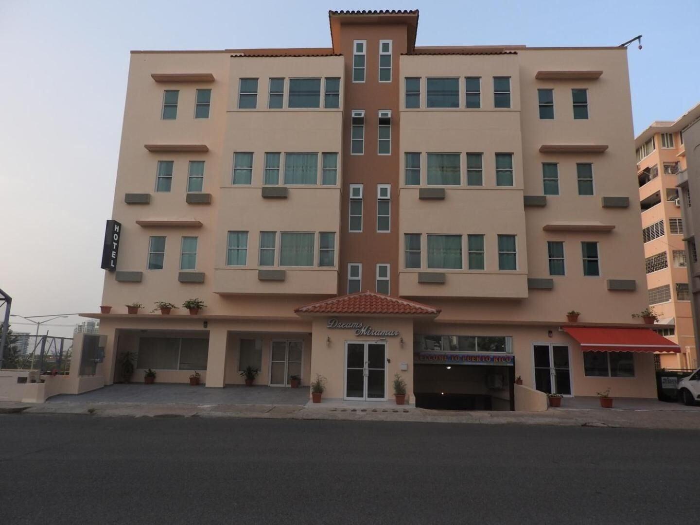 Varios Dreams Miramar