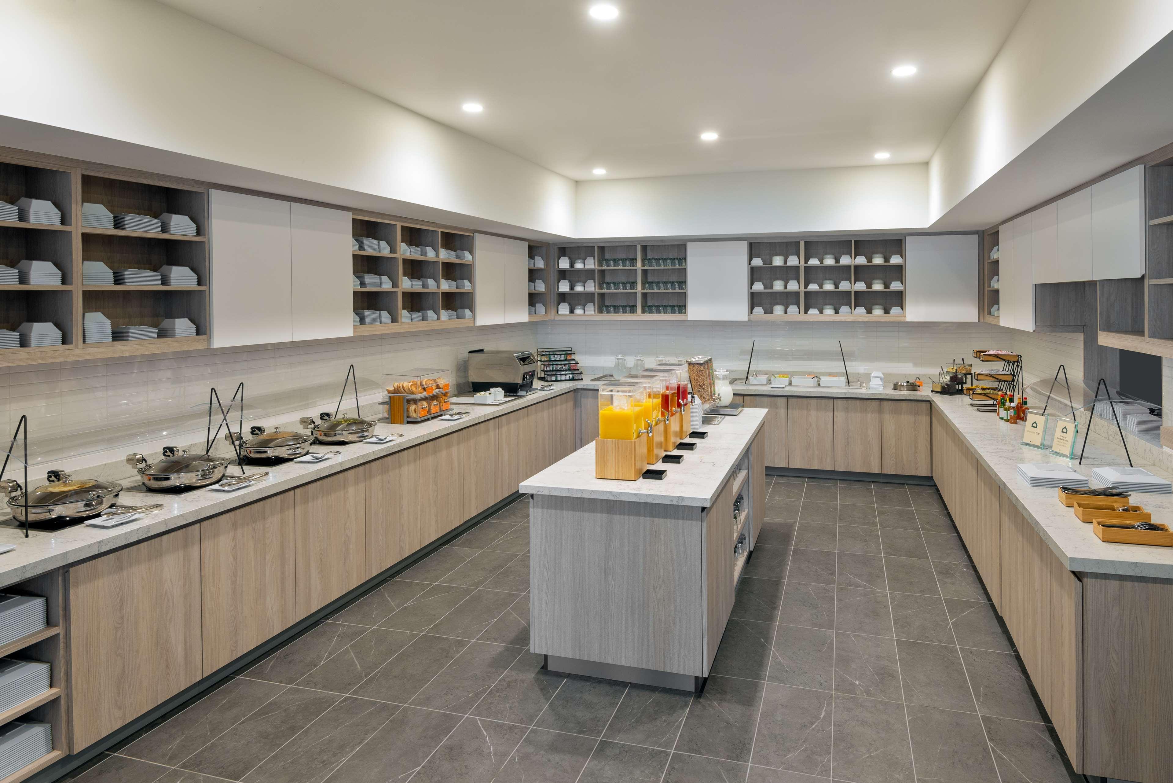 Restaurant Hyatt House Orlando Airport