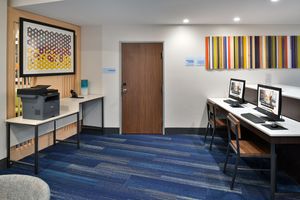 Alojamiento - Holiday Inn Express Orlando - South Park