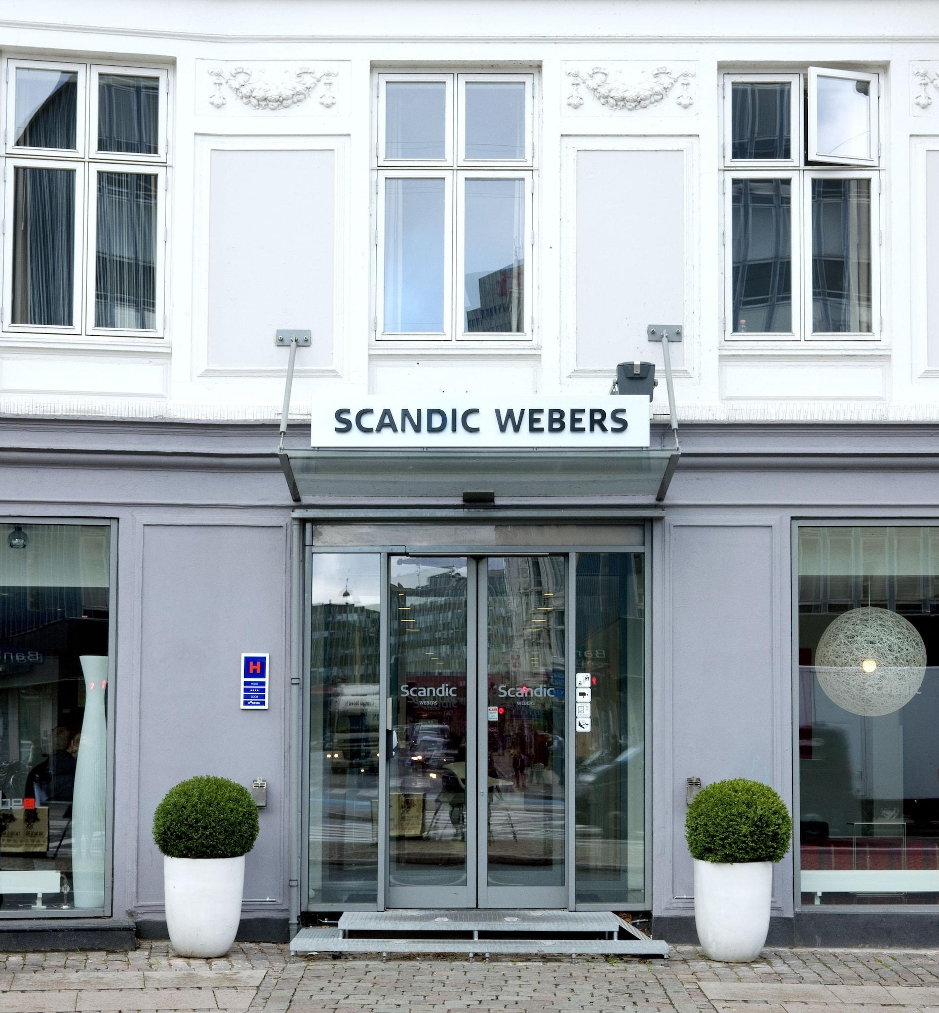 Vista Exterior Scandic Webers