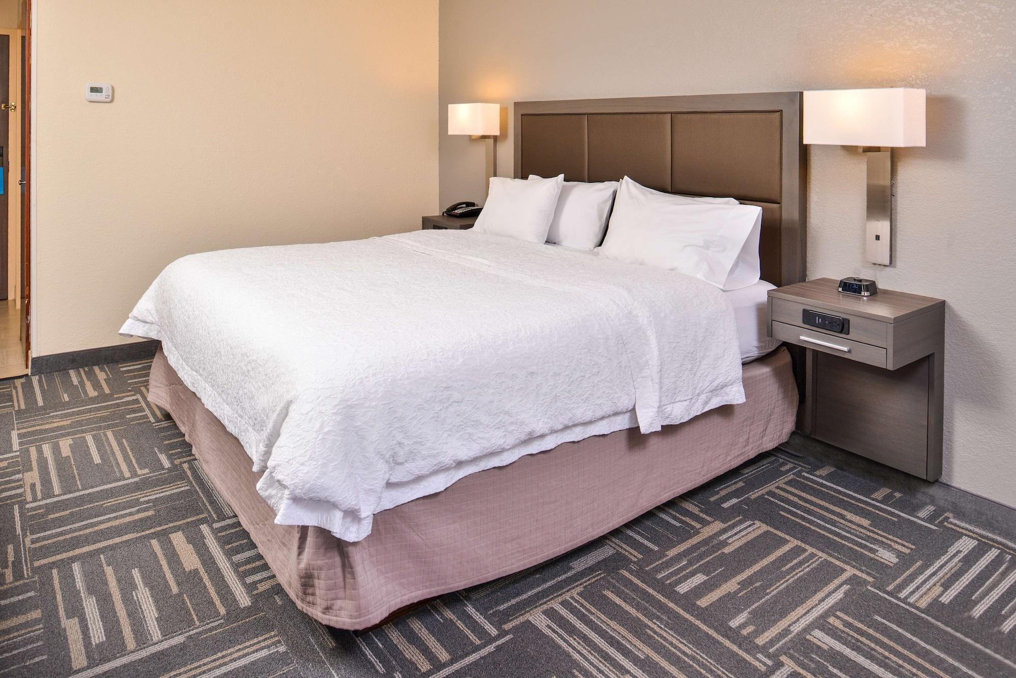 Habitación Hampton Inn closest to Universal Orlando