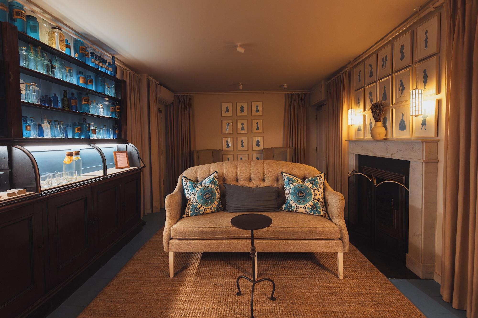Spa No.15 by GuestHouse, Bath