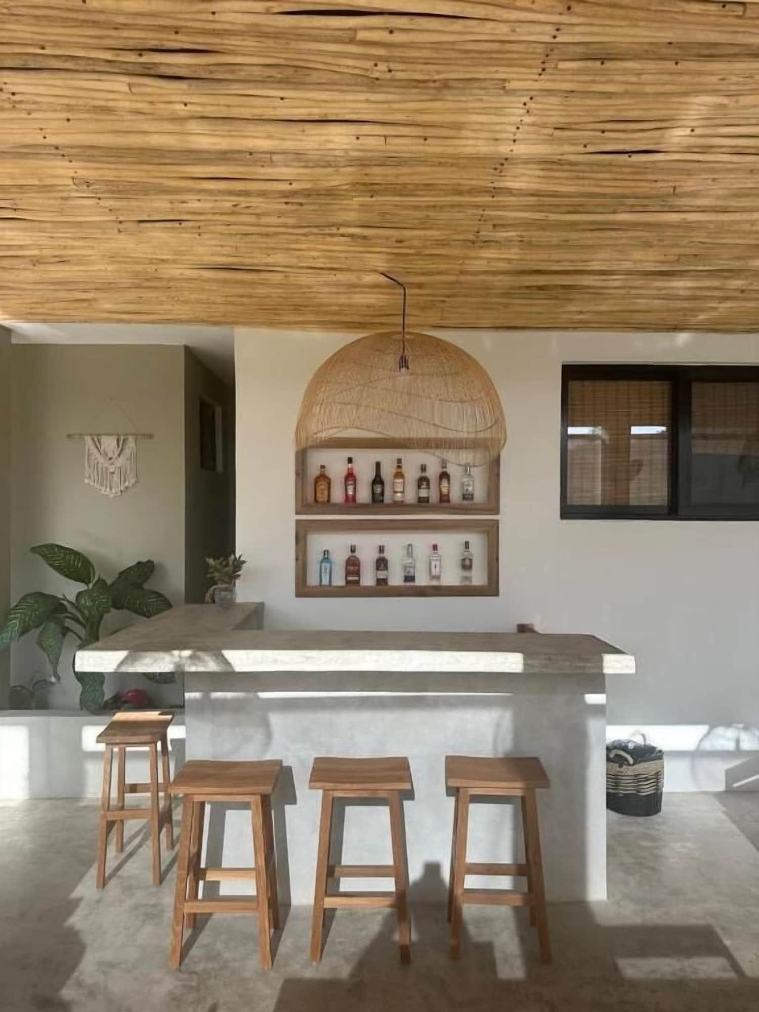 Bar/Salón Kaia Beach Lodge