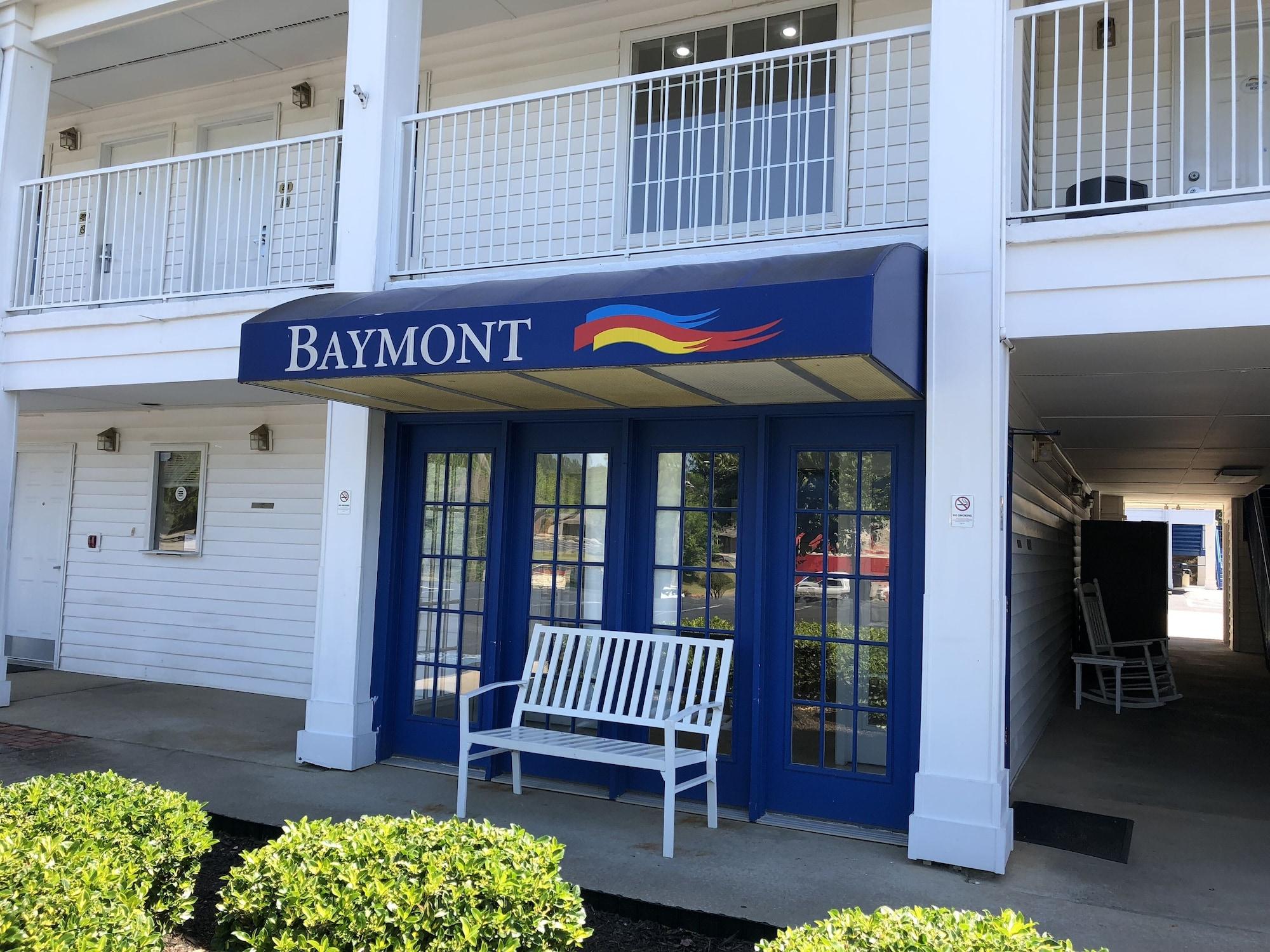 Vista Exterior Baymont by Wyndham Greenwood