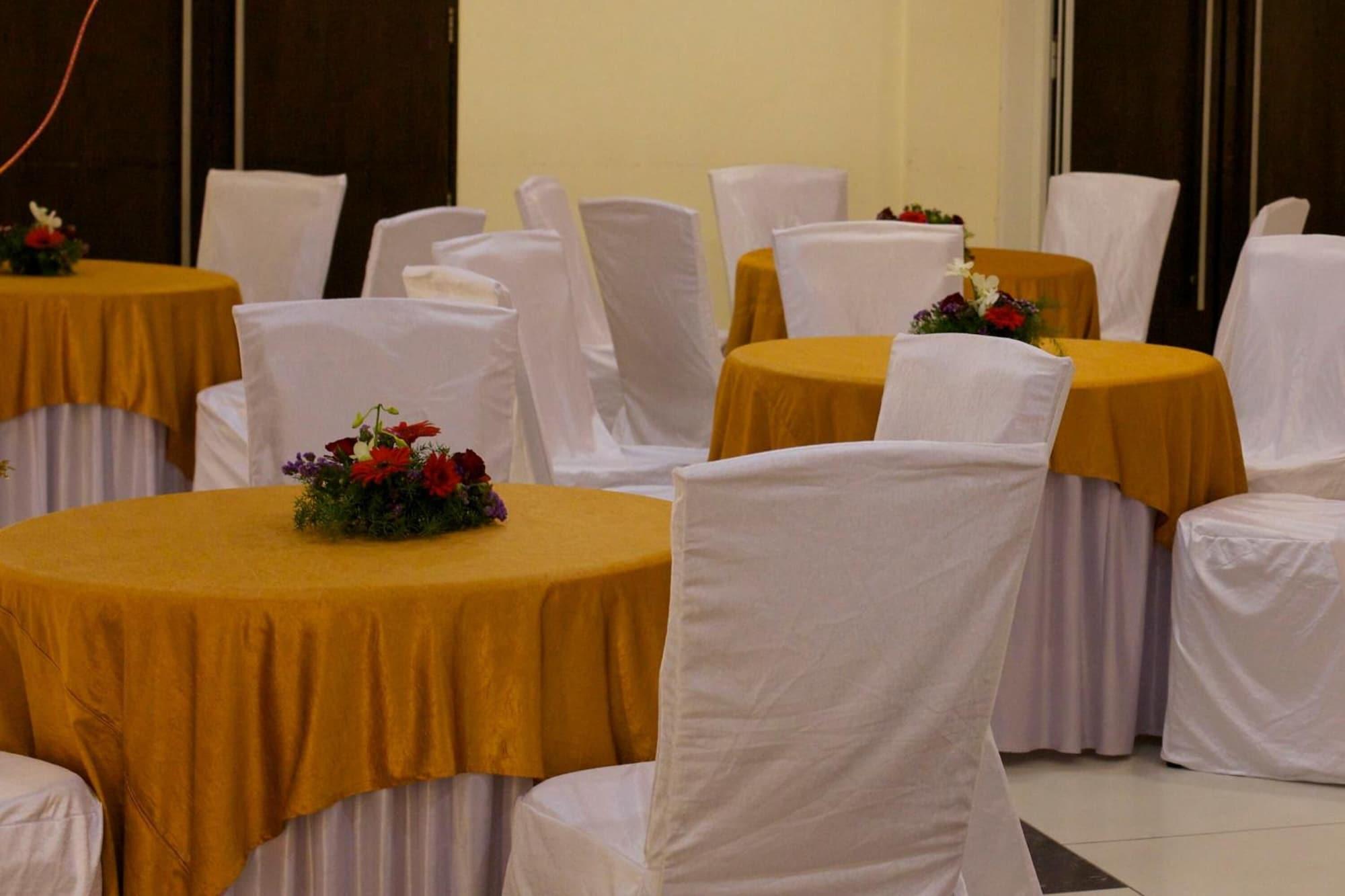 Salón de Baile Hotel Shree Panchratna
