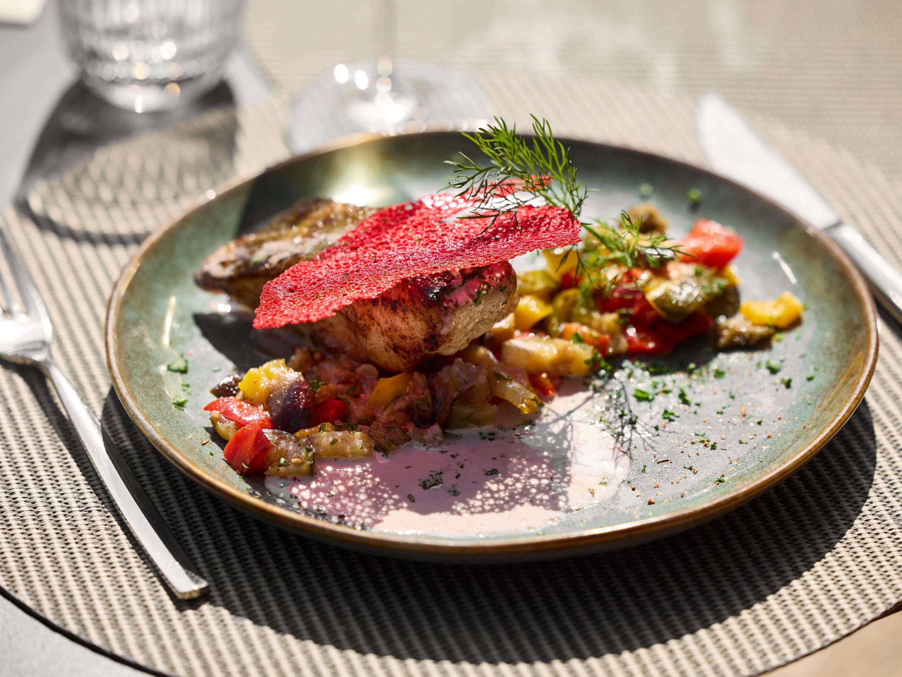 Vista Exterior Novotel Bayeux