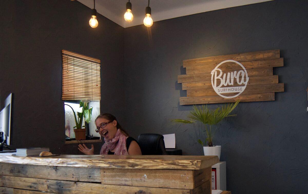 Vista Lobby Bura Surfhouse