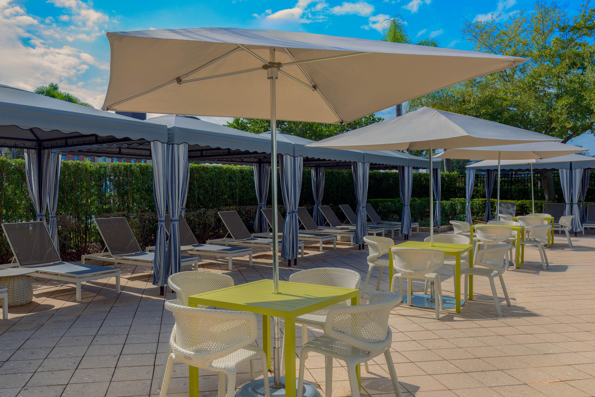 Vista Piscina Hilton Garden Inn Orlando International Drive North