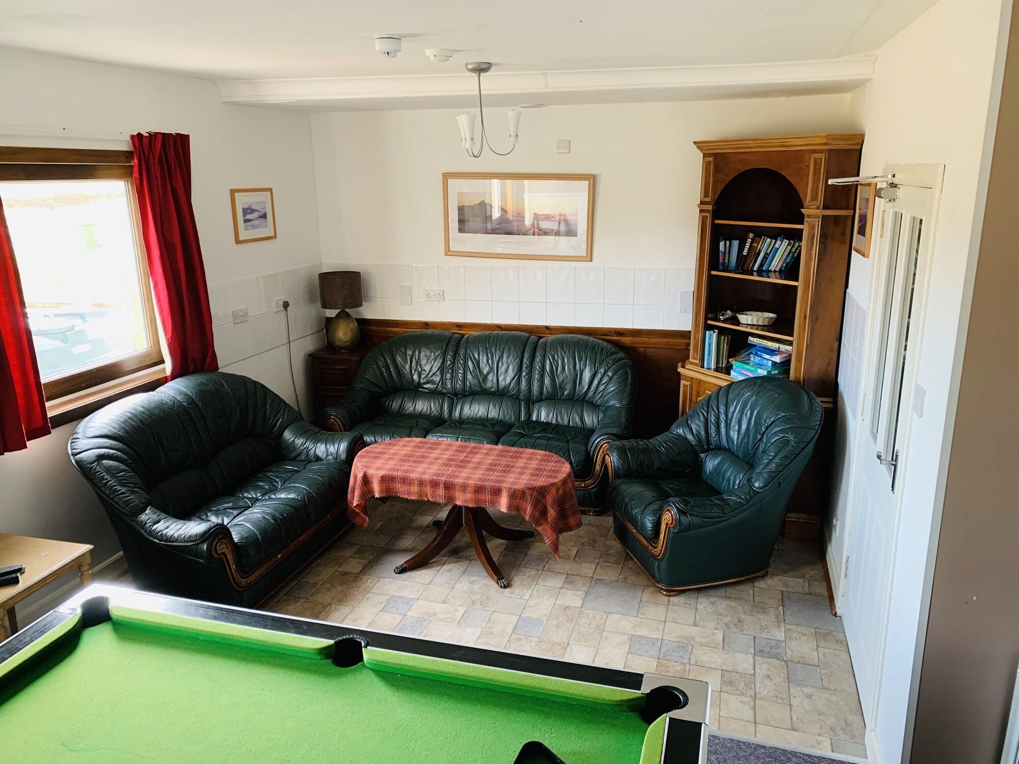 Bar/Salón Aultguish Inn