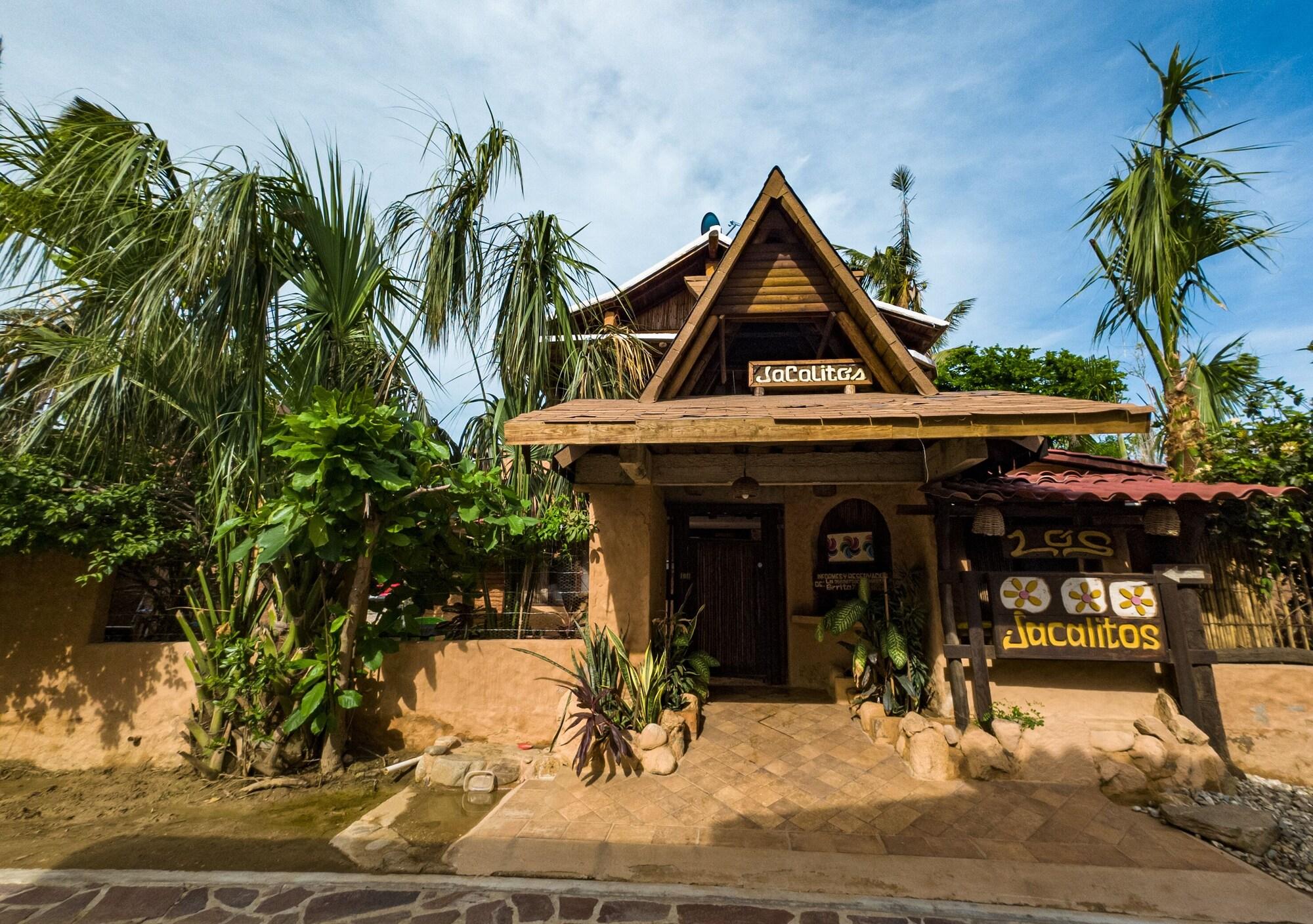 Vista Exterior Posada Los Jacalitos