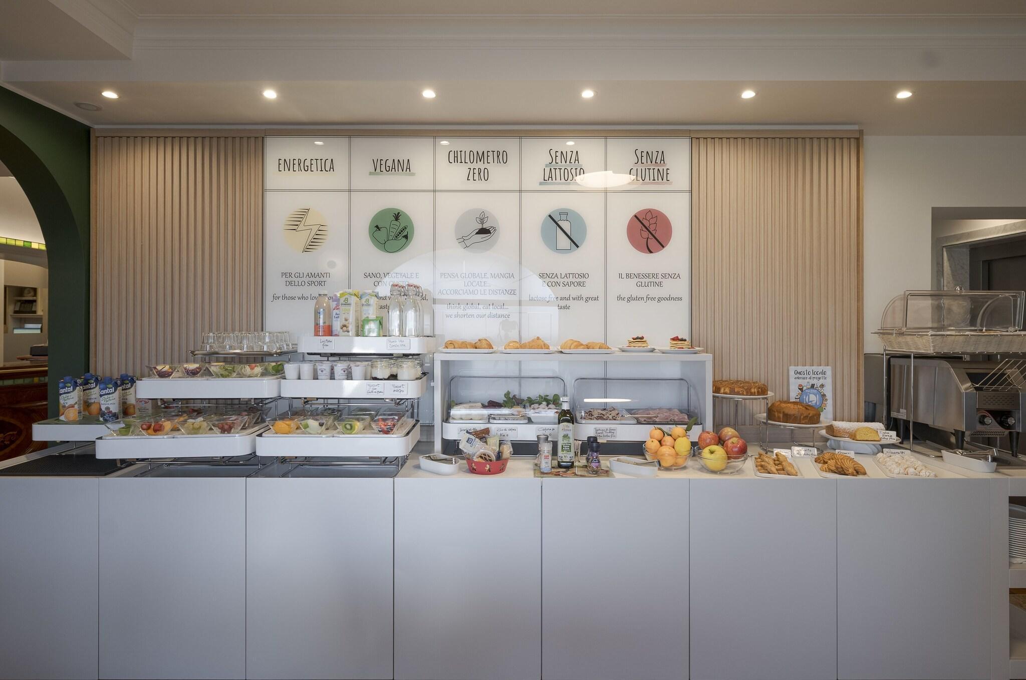 Restaurant Hotel Ungheria Varese 1946