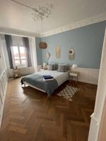 Alquiler Vacacional - Proche Centre Ville et Gare Stationnement Gratuit Dans la Rue, Logement de 100m2