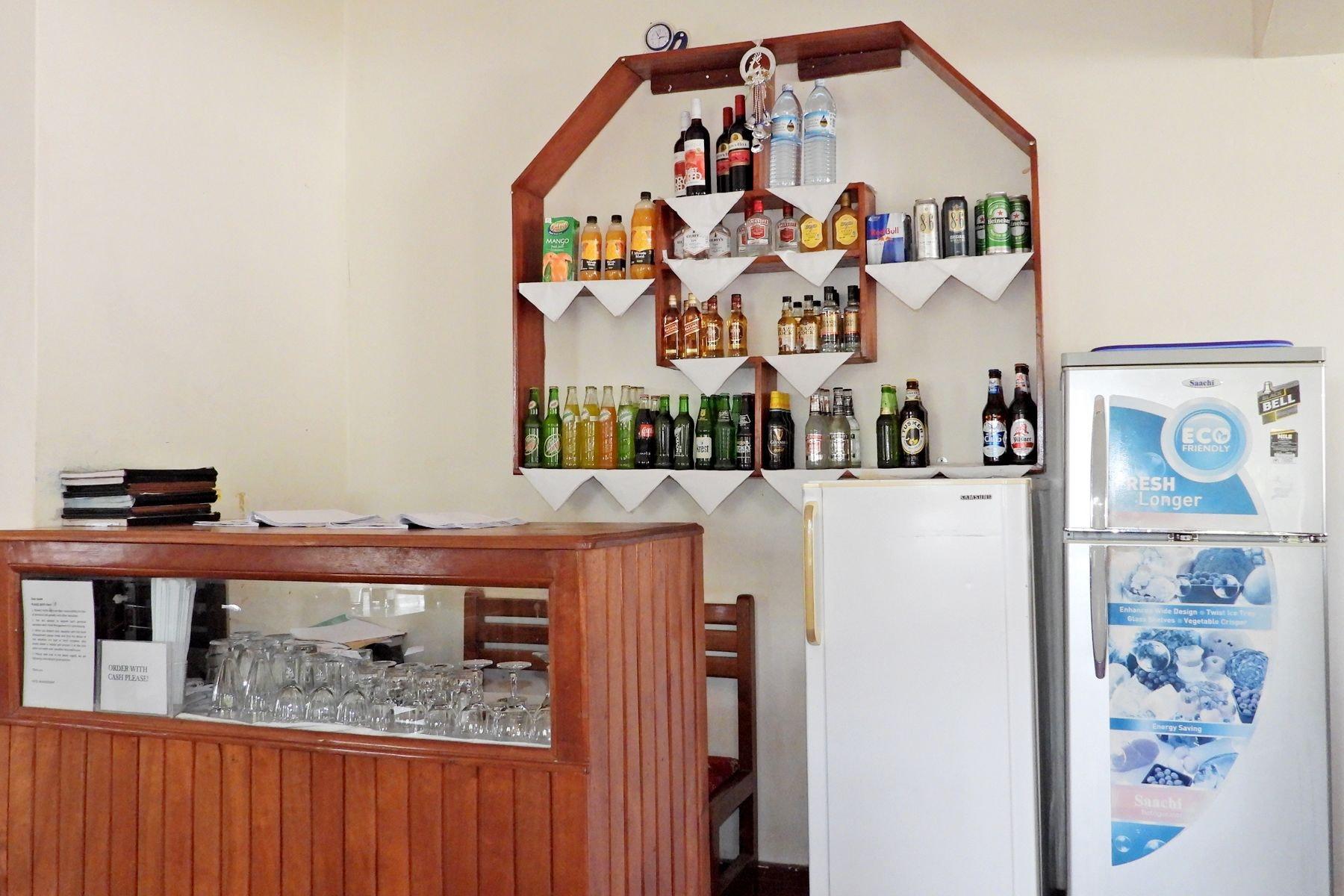 Bar/Salón Skyway Hotel Entebbe