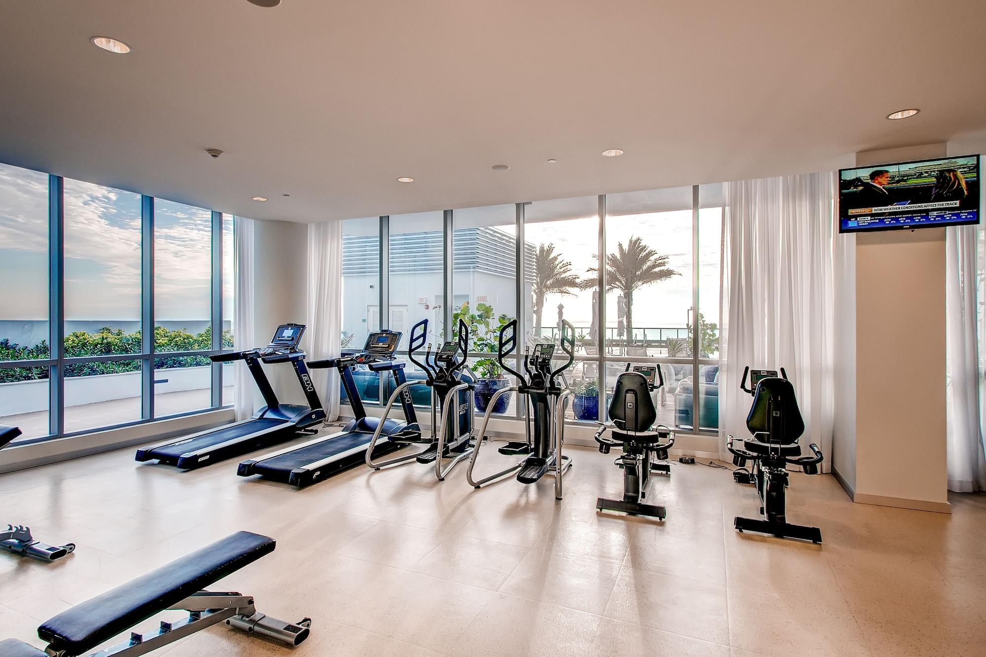 Gimnasio Global Luxury Suites at Monte Carlo