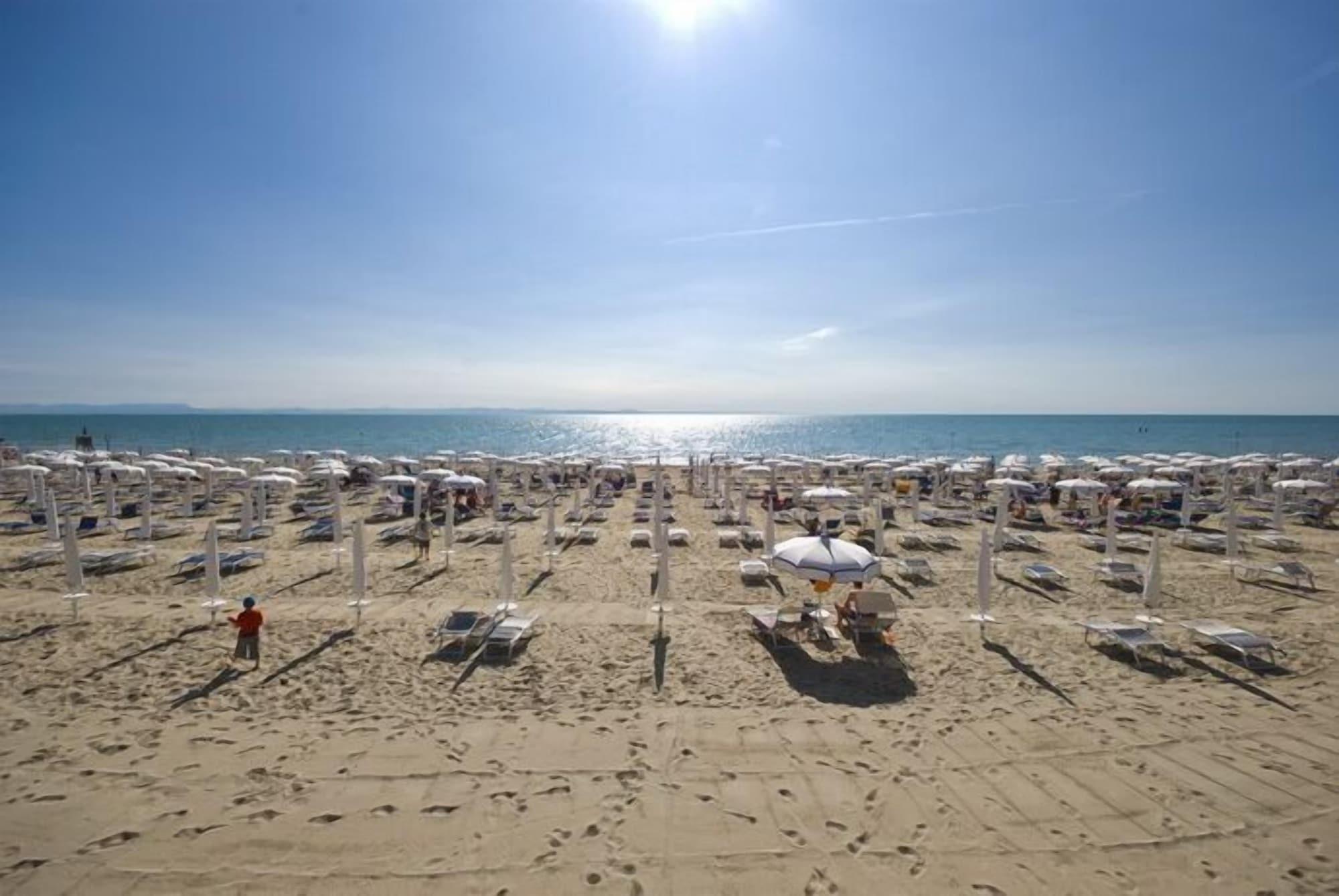 Playa Hotel Bellevue