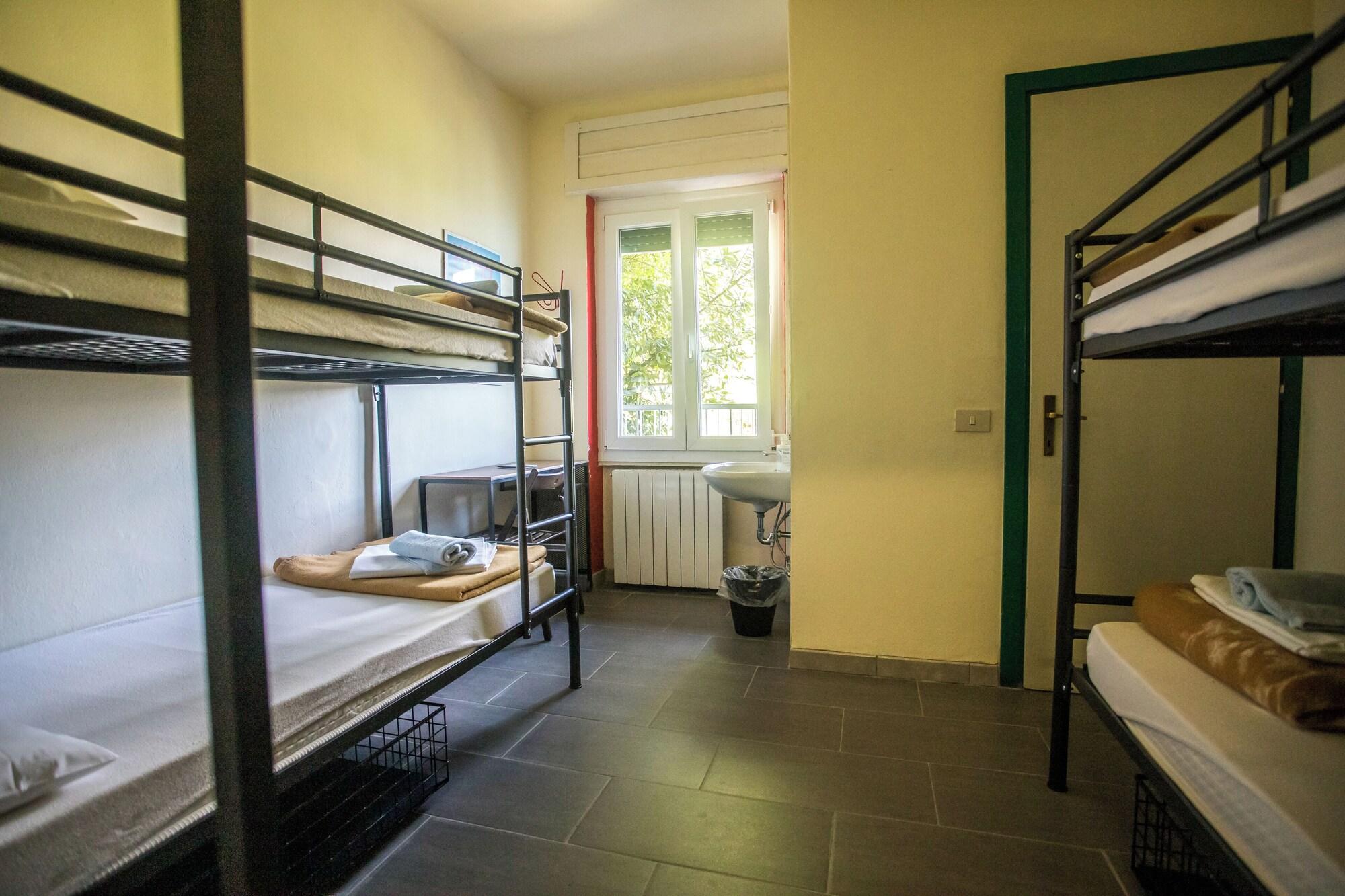 Habitación Lake Como Hostel