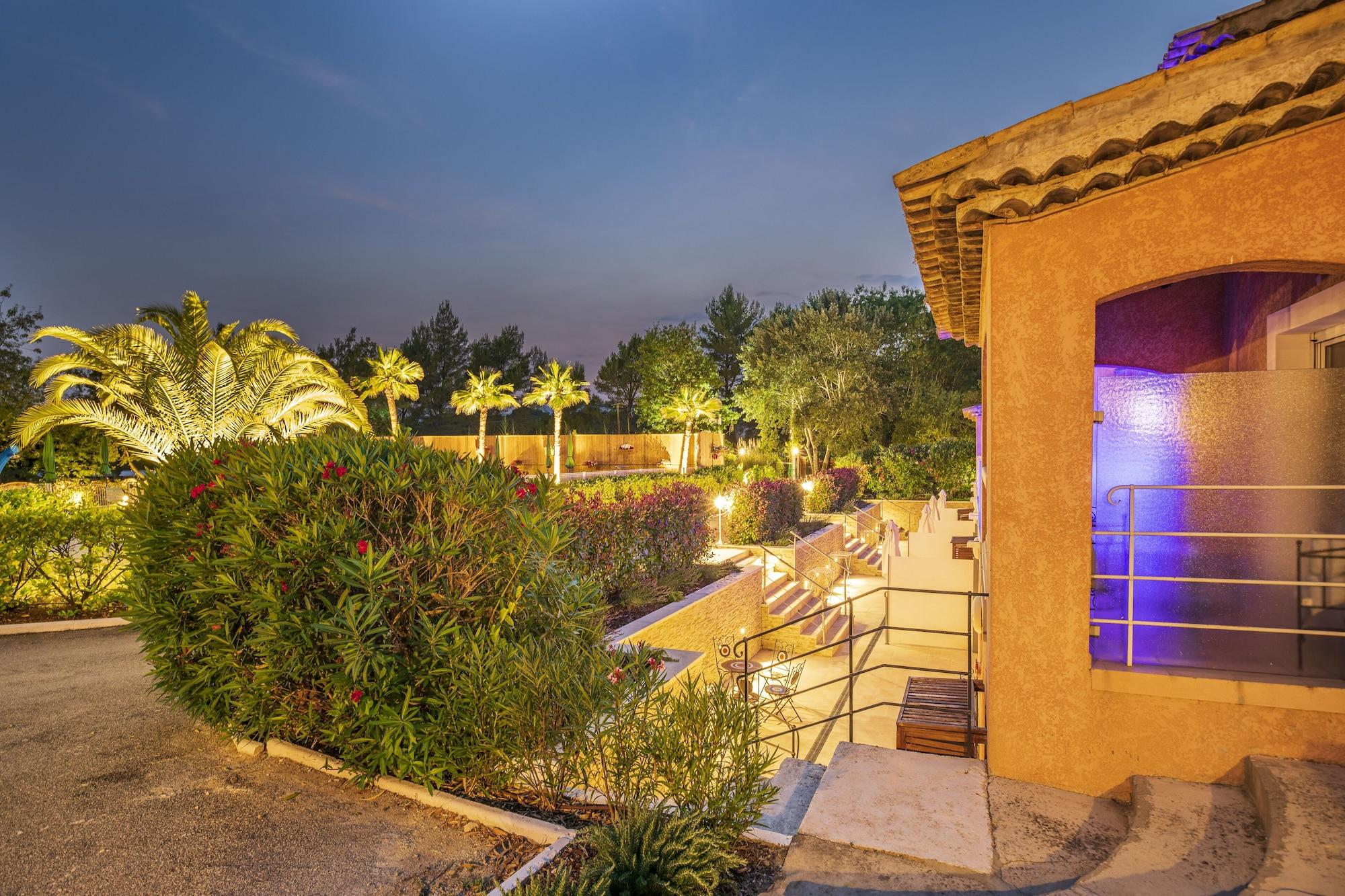 Vista Exterior Hotel Les Bastides St Paul