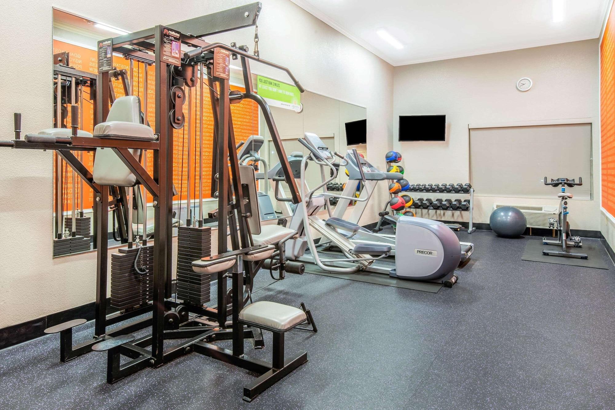 Gimnasio La Quinta Inn & Suites by Wyndham Gainesville