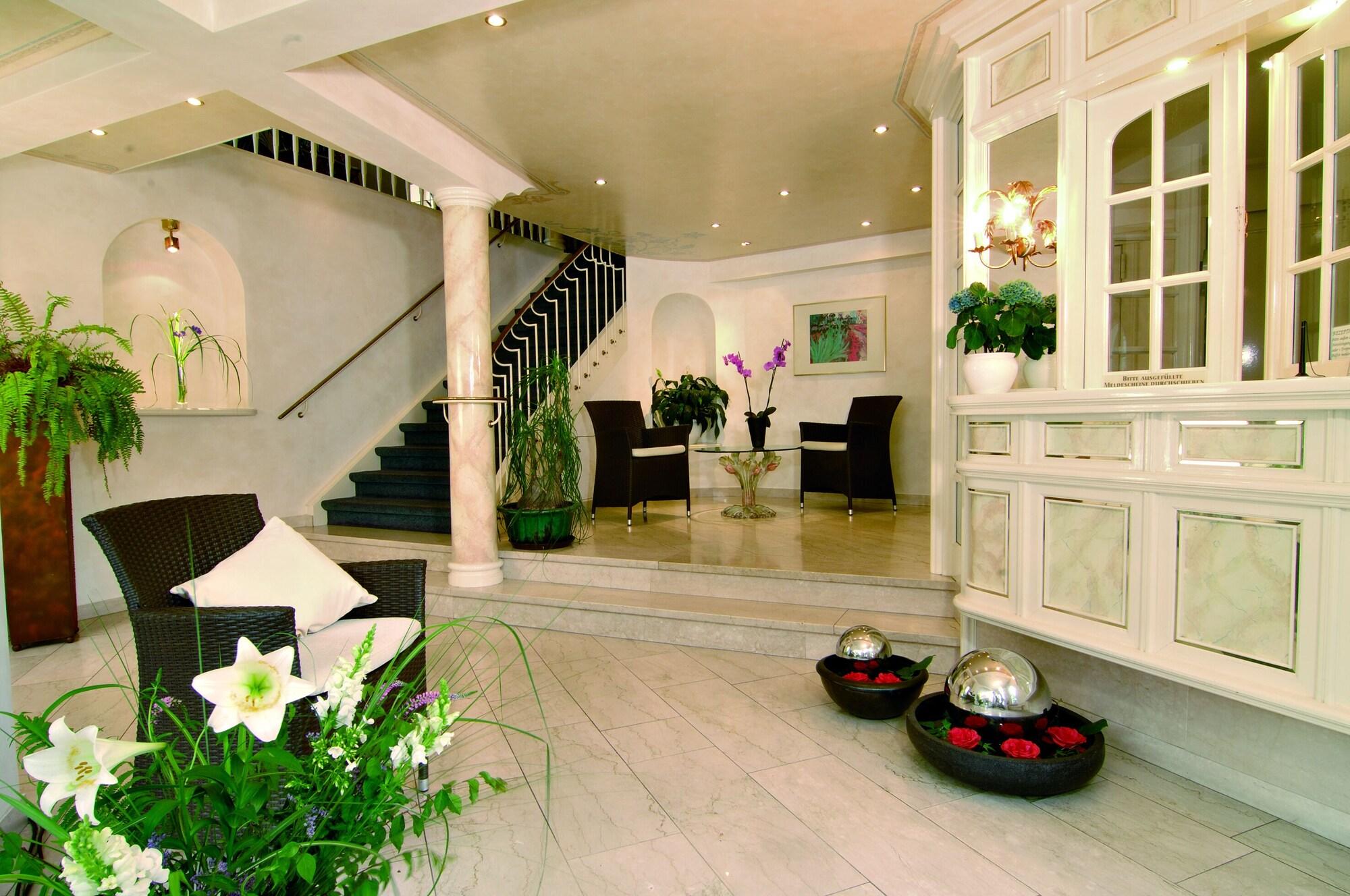 Vista Lobby Der Loewen