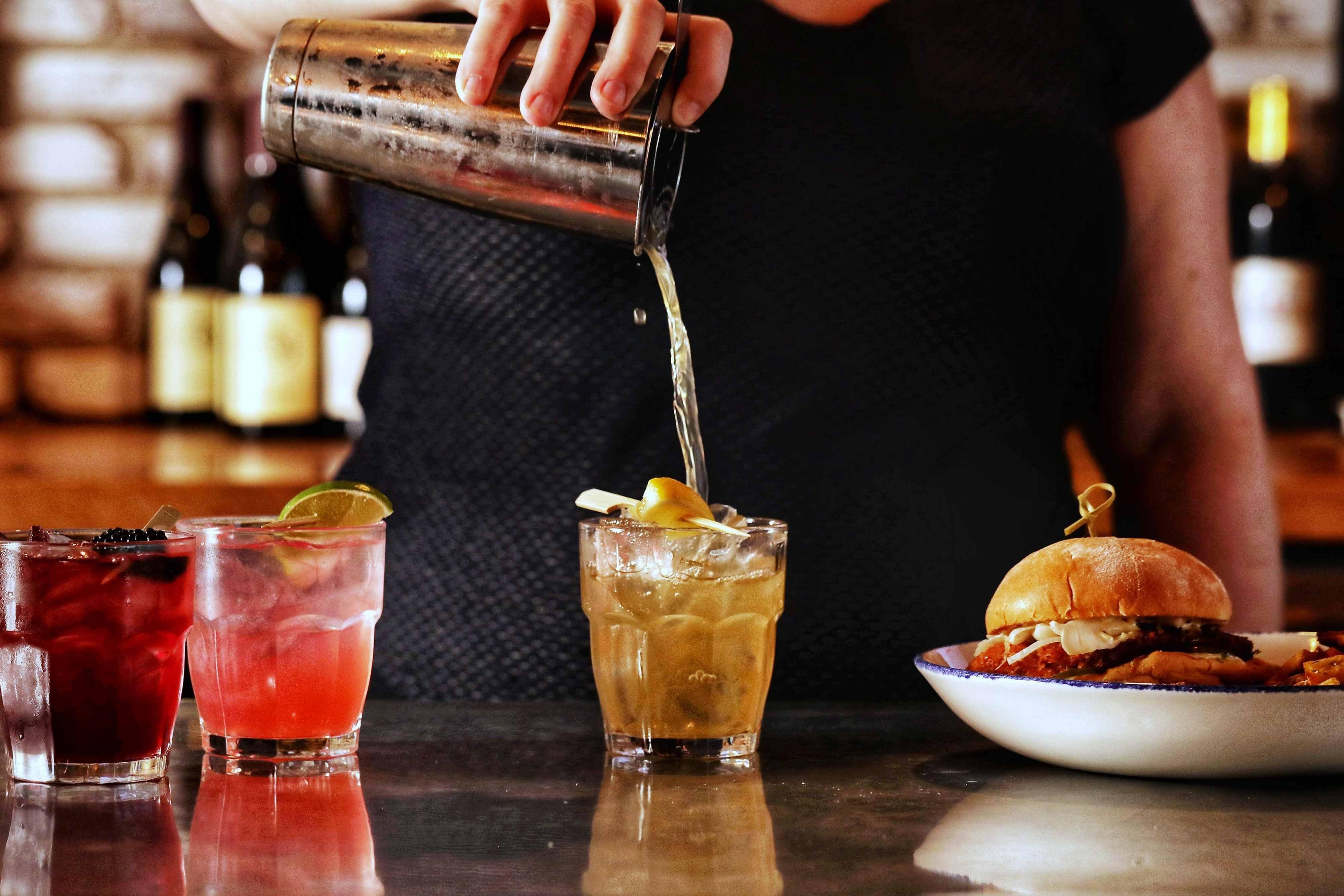 Bar/Salón Holiday Inn Toledo-Maumee (I-80/90) by IHG