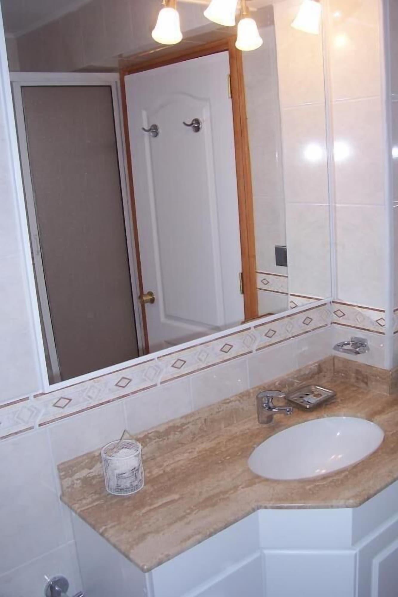 Habitación APART HOTEL SOL Y LAGO