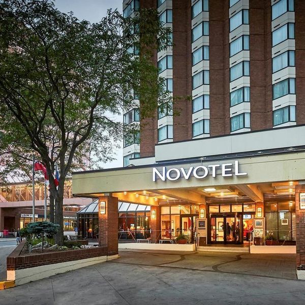 Novotel Toronto Mississauga Centre