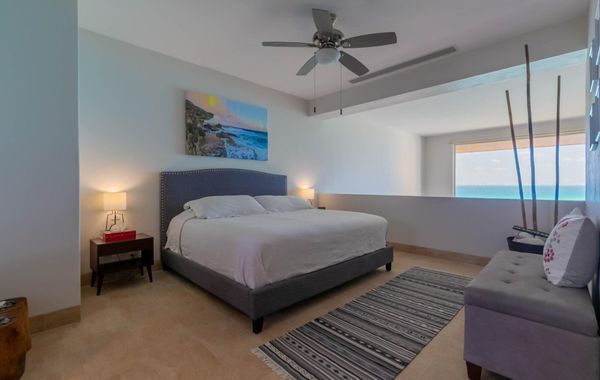 Isla Sunset Rentals Ocean Front Stunning Views. 1 bedroom 2 Bathroom. - Hoteles con parque acuático en Isla Mujeres, México