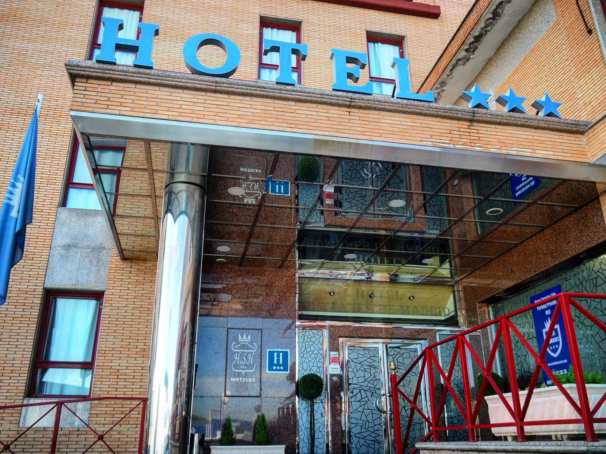 Vista Exterior Hotel Humanes