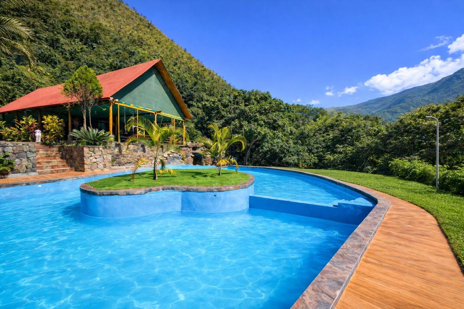 Variados (as) www.ecoterralodge.com