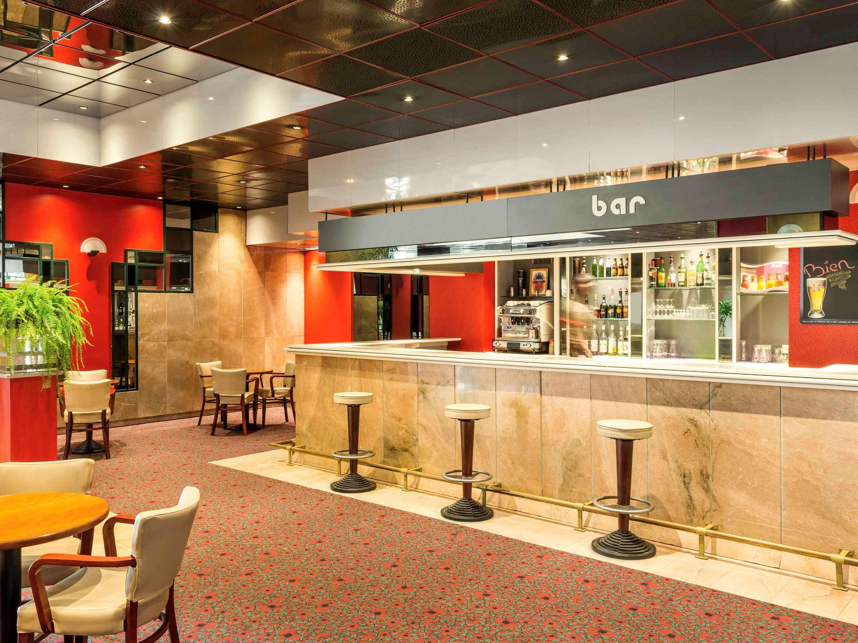 Bar/Salón ibis Paris Porte De Bercy