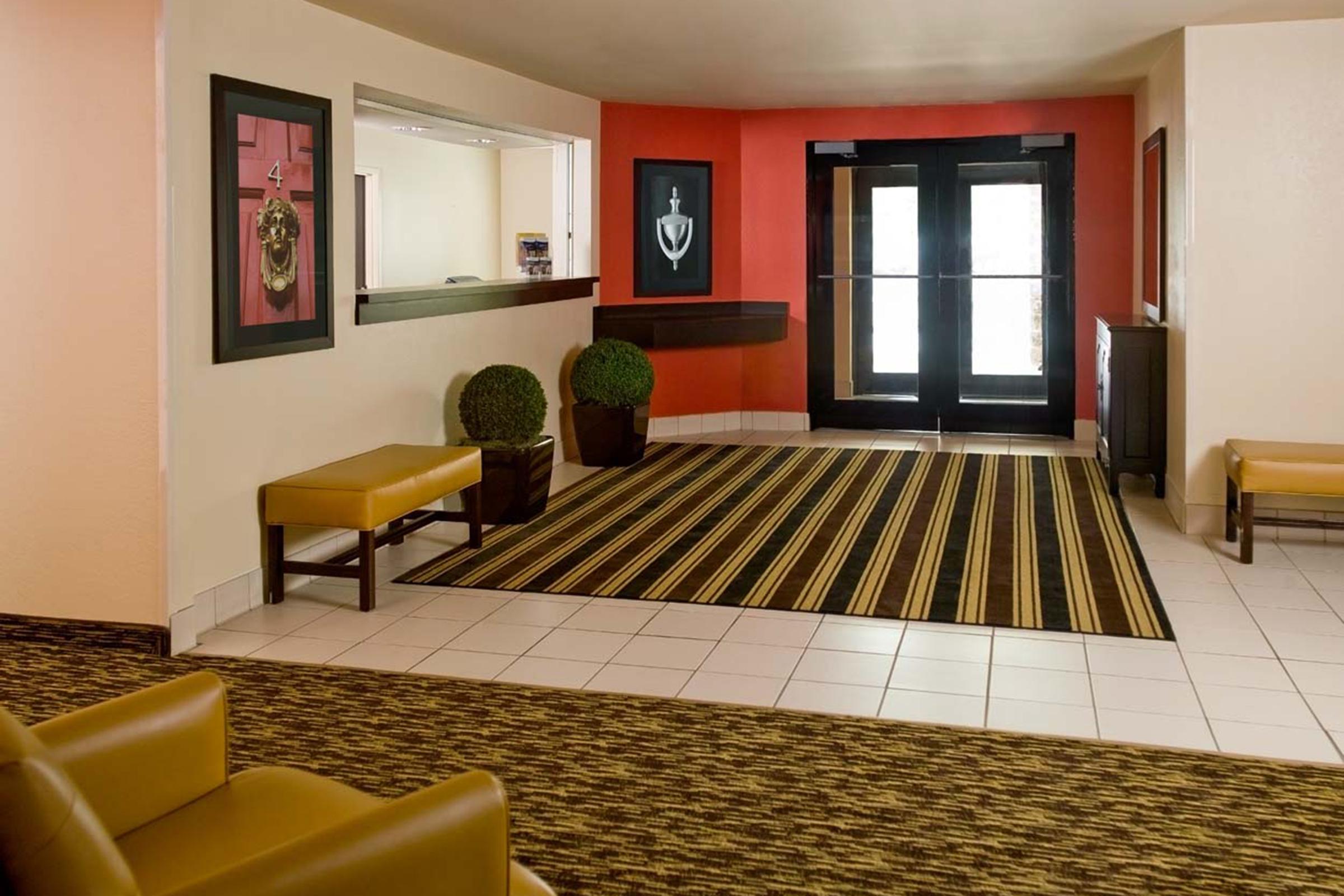 Vista Lobby Extended Stay America-Miami-Airport-Blue Lagoon