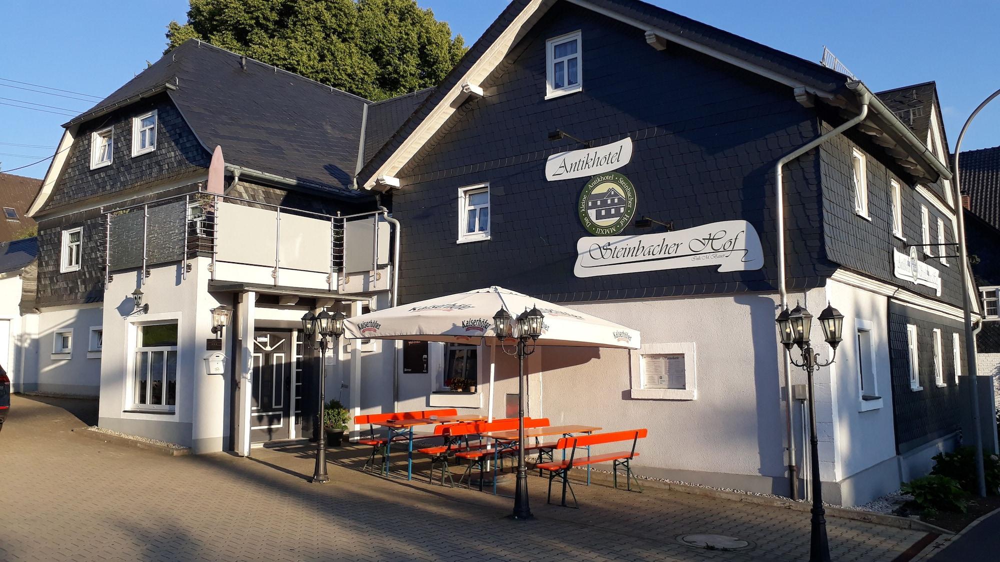 Vista Exterior Antikhotel Steinbacher Hof