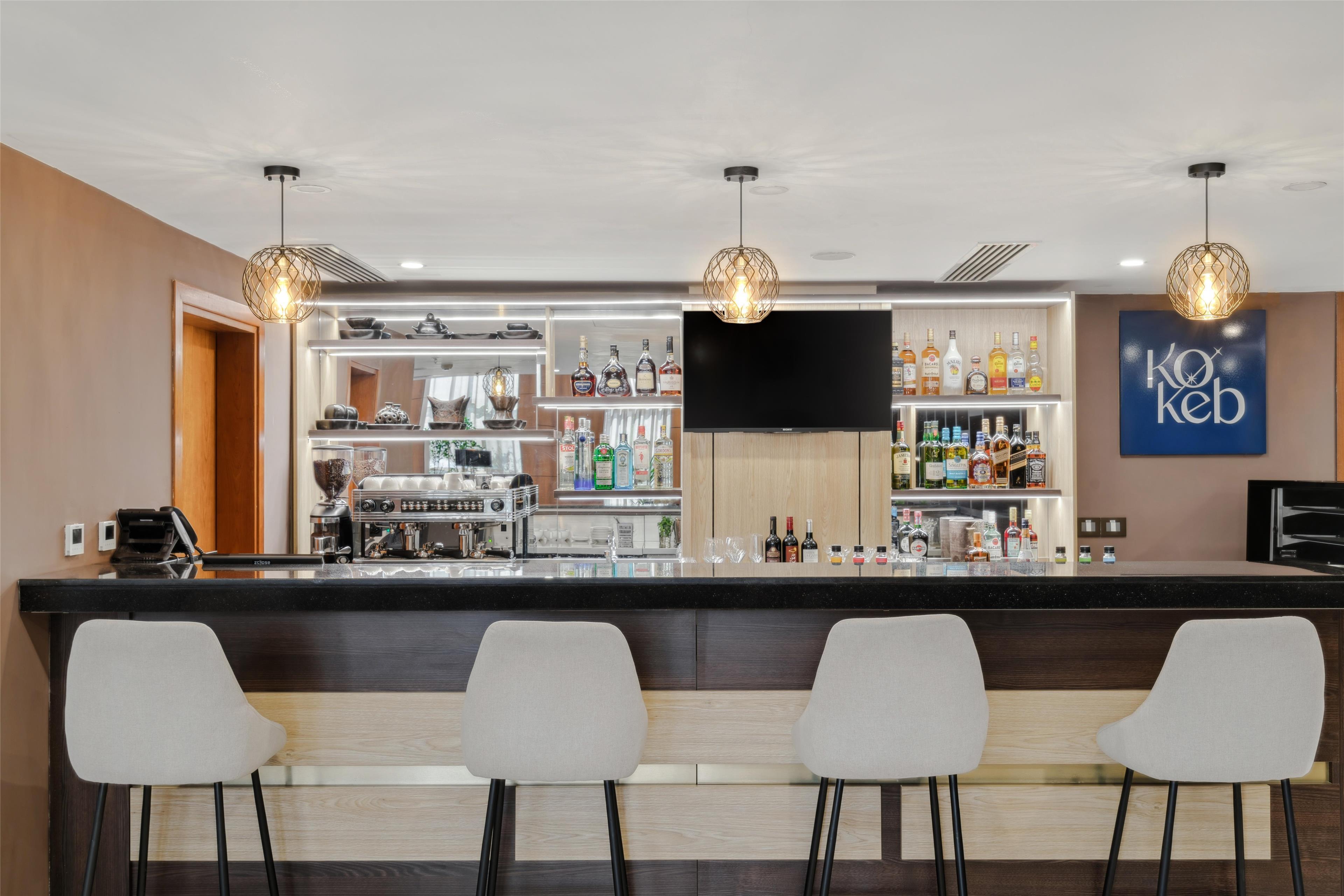 Bar/Salón Doubletree By Hilton Addis Ababa Airport