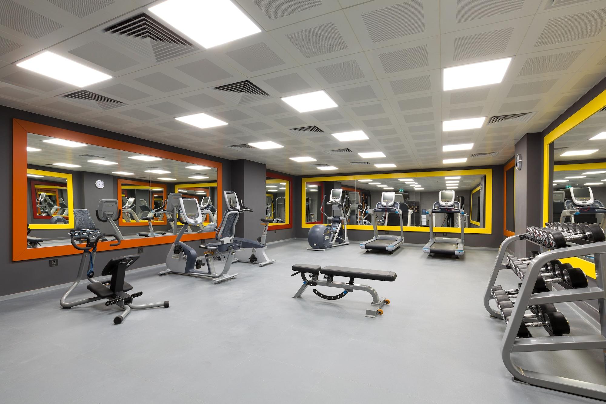 Gimnasio DoubleTree by Hilton Hotel Izmir Airport