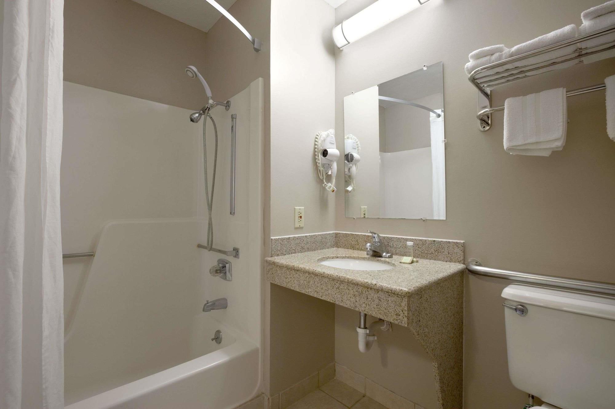 Equipamiento de Habitación Super 8 by Wyndham Fremont NE