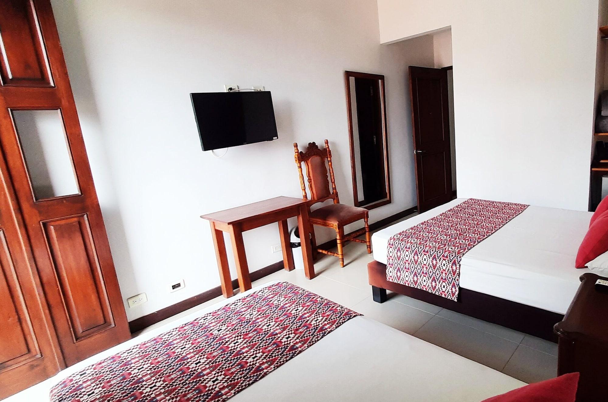 Habitación Hotel Rio Piedras